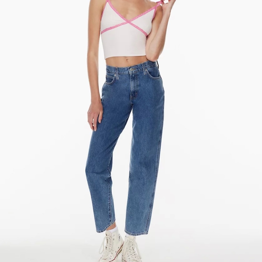 Aritzia Medium Top - Picture 5 of 6
